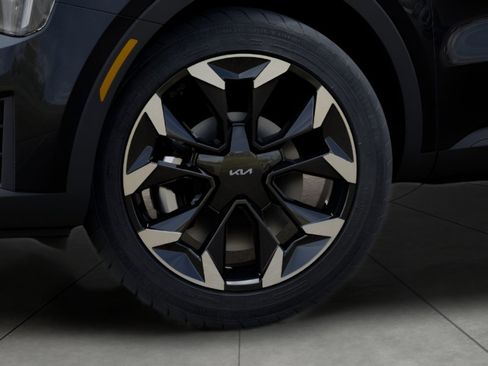 New 2026 Kia Sorento X-Line EX image 9
