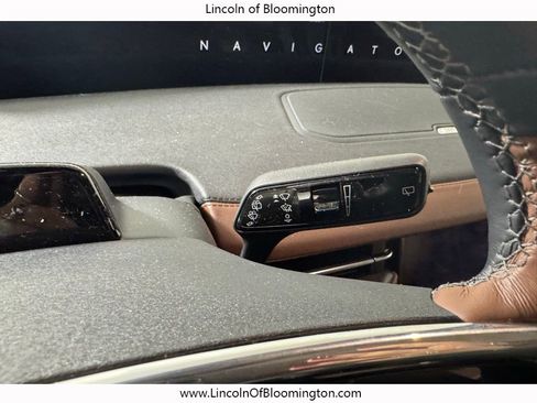 New 2025 Lincoln Navigator L Reserve image 45