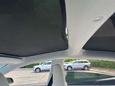 Used 2025 Tesla Model 3 Long Range RWD image 8