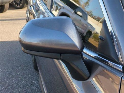 Certified 2021 Toyota Camry SE image 12