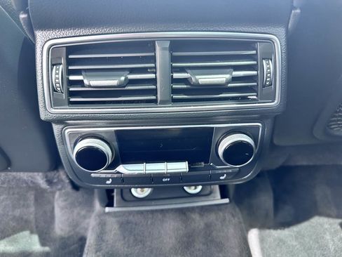 Used 2017 Audi Q7 3.0T Premium Plus w/ Premium Plus Package image 15