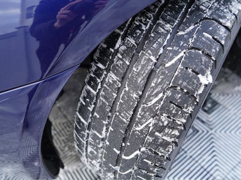 Used 2015 Mercedes-Benz SLK 250 2dr Roadster SLK 250 image 23