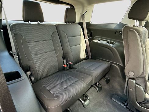 Used 2023 GMC Acadia SLE w/ Driver Convenience Package AWD/4WD image 27