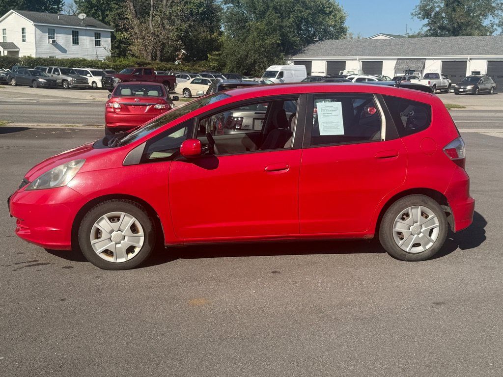 Used 2013 Honda Fit image 2