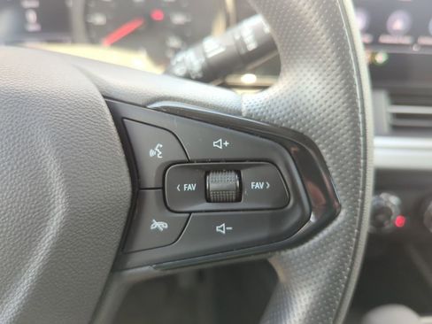 Certified 2024 Chevrolet Trax LS w/ LS Convenience Package FWD image 25