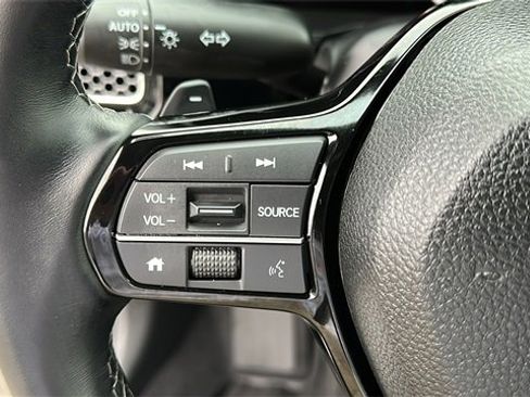 Used 2025 Honda Civic Sport image 11