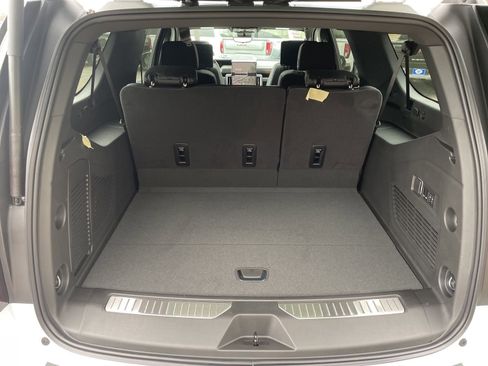 New 2026 GMC Yukon XL Denali image 36