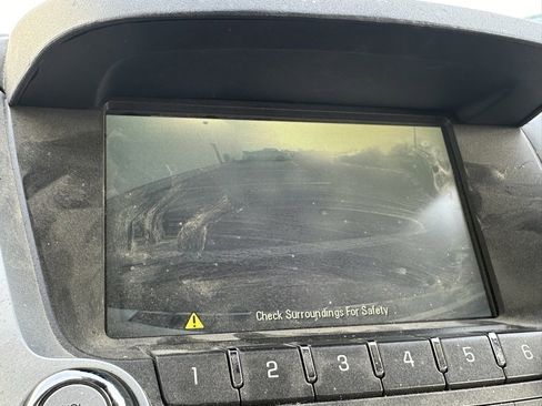 Used 2015 GMC Terrain SLE image 29