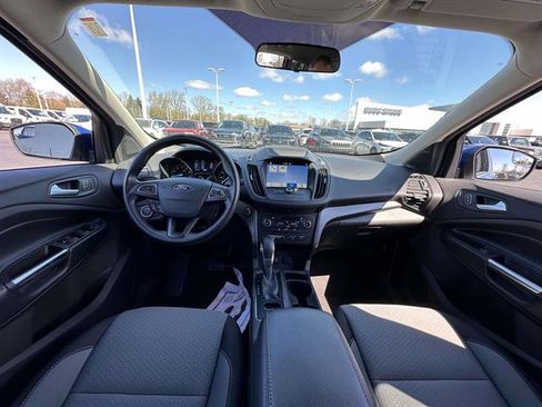 Used 2019 Ford Escape SE FWD image 13