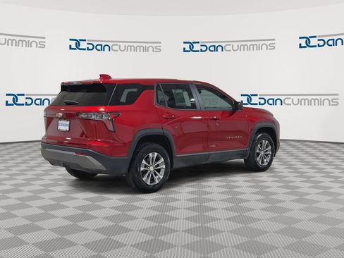 Used 2026 Chevrolet Equinox LT FWD image 8