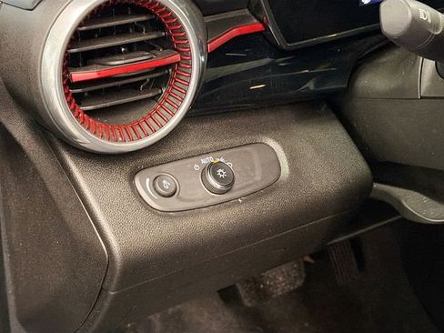 Used 2024 Chevrolet Trax RS w/ Driver Confidence Package image 10