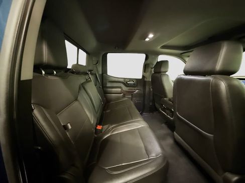 Used 2019 GMC Sierra 1500 SLT w/ SLT Premium Package AWD/4WD image 29