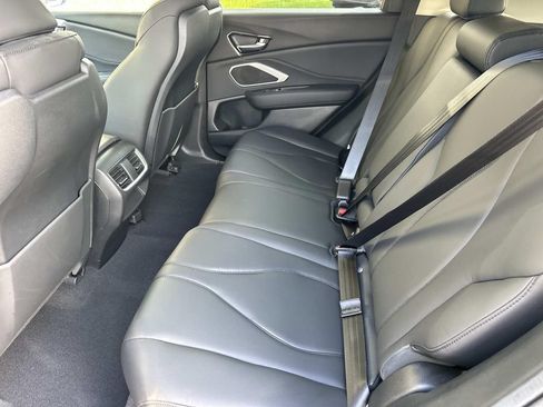 Used 2024 Acura RDX SH-AWD image 16