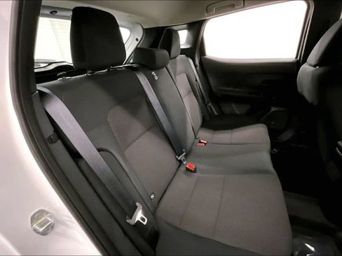 New 2027 Nissan Kicks S FWD image 33
