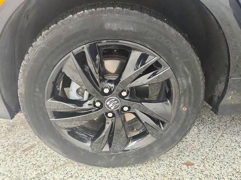 Used 2024 Buick Encore GX Sport Touring image 13