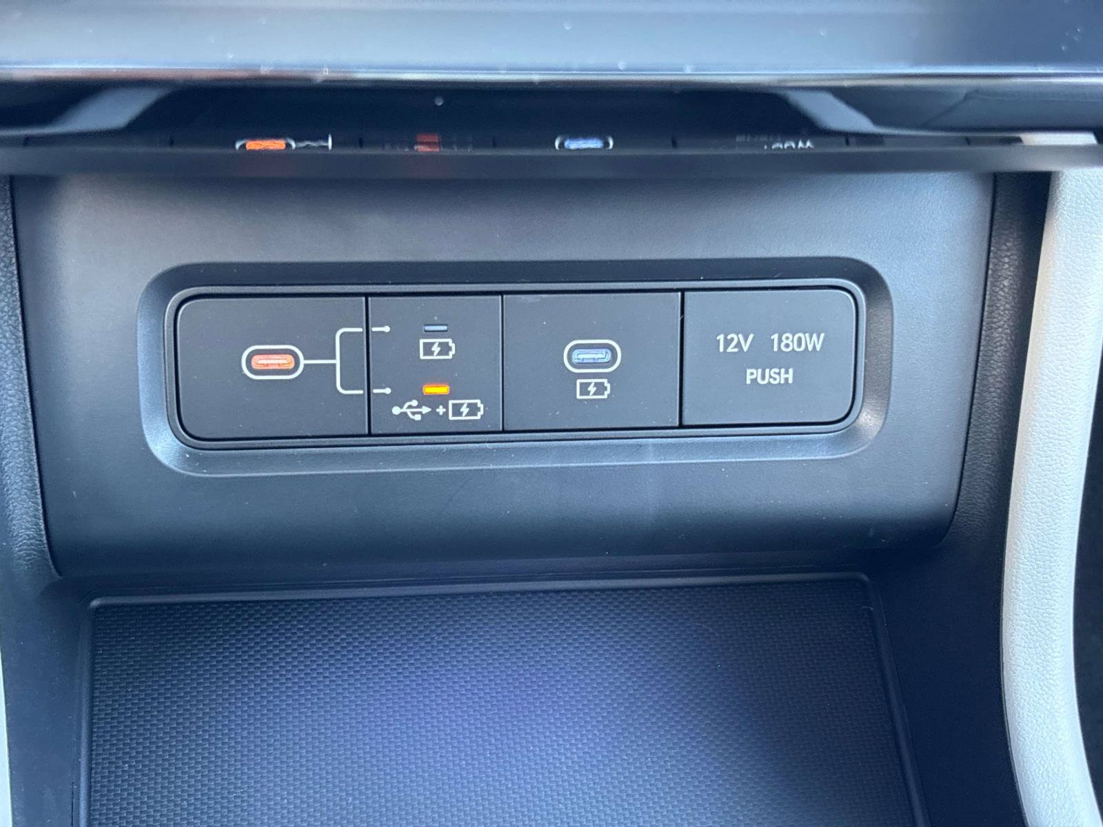 New 2026 Hyundai Tucson Limited AWD/4WD image 12