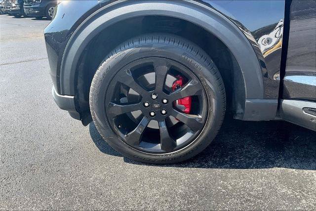 Certified 2024 Ford Explorer ST w/ Equipment Group 401A AWD/4WD image 4