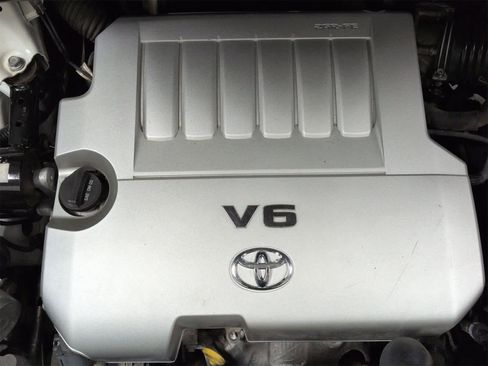 Used 2013 Toyota Highlander Plus image 15