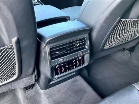 Used 2023 Audi Q7 3.0T Premium Plus w/ Premium Plus Package image 25