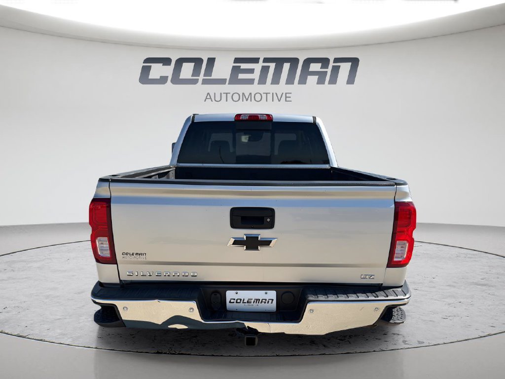 Used 2018 Chevrolet Silverado 1500 LTZ w/ LTZ Plus Package AWD/4WD image 4