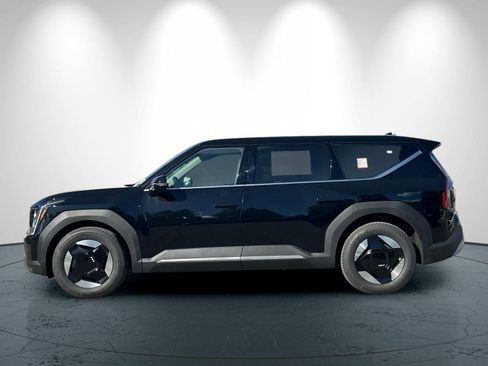 New 2026 Kia EV9 Light image 7