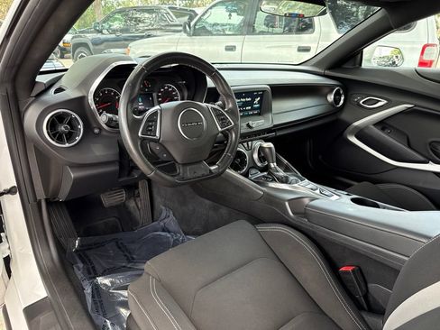 Used 2016 Chevrolet Camaro LT RWD image 60
