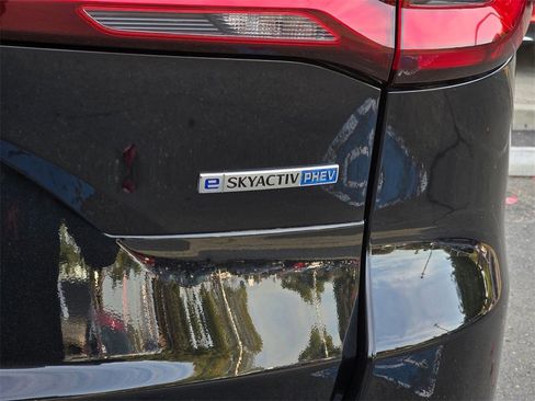 Certified 2025 MAZDA CX-90 Plug-In Hybrid w/Premium Sport image 9