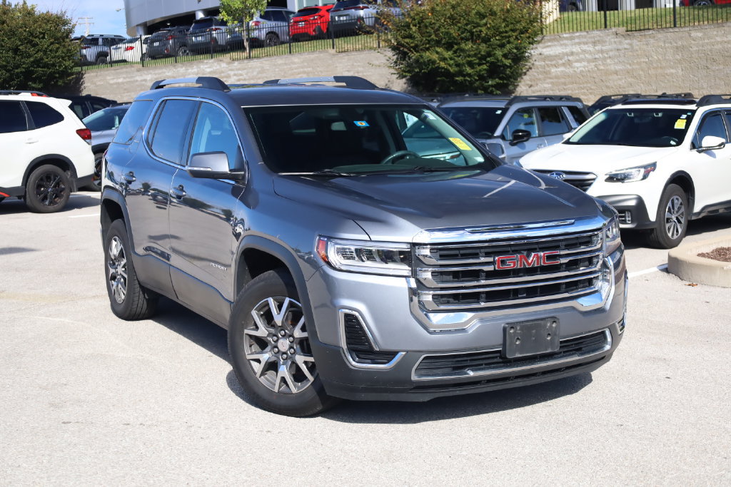 Used 2020 GMC Acadia SLE w/ Driver Convenience Package FWD image 2