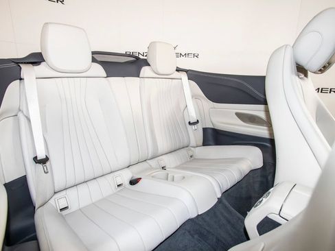 Used 2023 Mercedes-Benz E 450 Cabriolet image 19