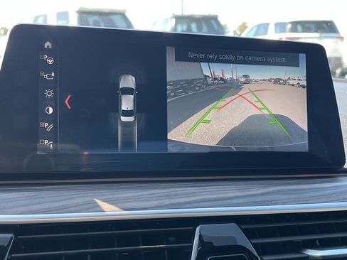 Used 2017 BMW 540i w/ Premium Package image 44