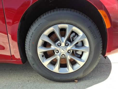 New 2026 Chrysler Pacifica Select AWD/4WD image 8