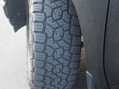 Used 2019 Chevrolet Silverado 1500 RST w/ All-Star Edition image 9