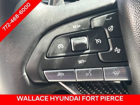 Used 2024 Cadillac XT6 Sport w/ Technology Package AWD/4WD image 23