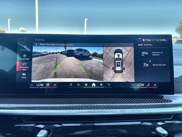 Used 2025 BMW X5 M60i AWD/4WD image 17