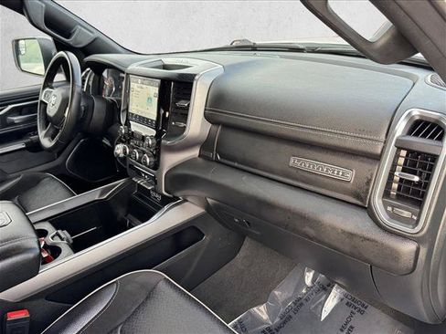 Used 2024 RAM 1500 Laramie AWD/4WD image 21