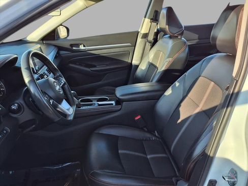 Used 2024 Nissan Altima 2.5 SR image 19