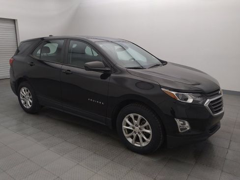 Used 2021 Chevrolet Equinox LS w/ LPO, Floor Liner Package image 11