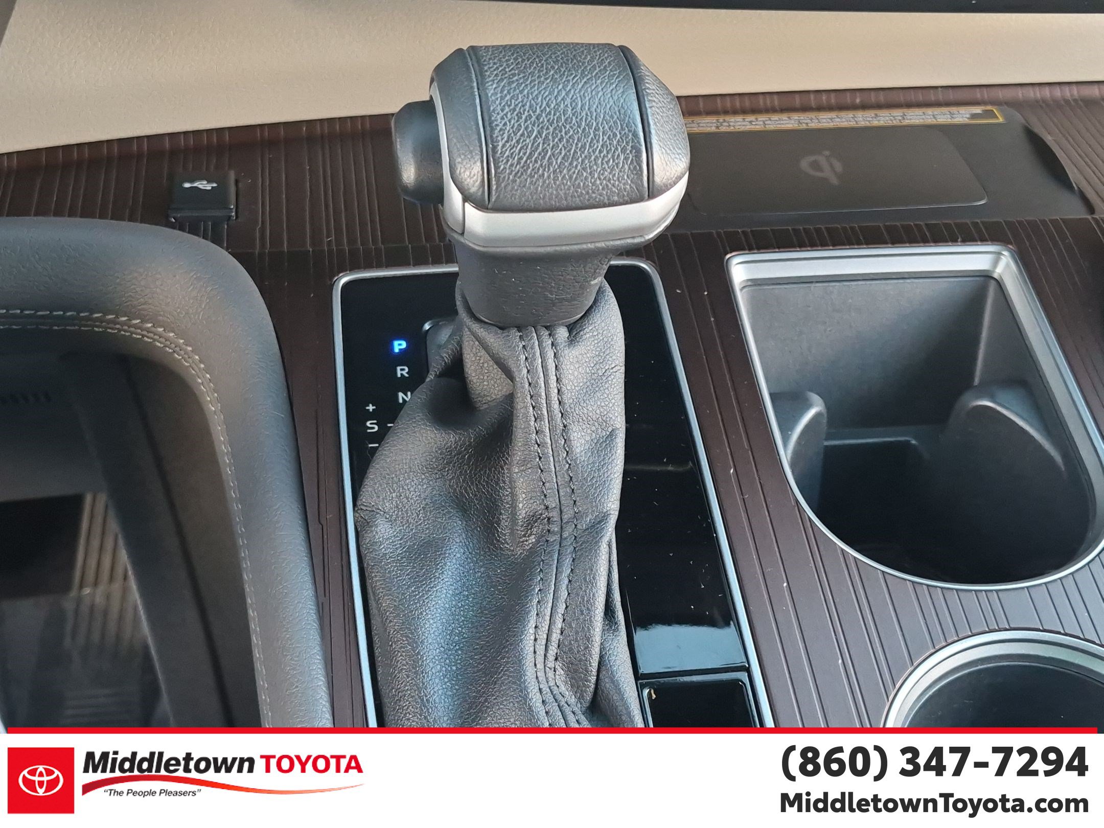 Certified 2024 Toyota Sienna XLE w/ XLE Plus Package AWD/4WD image 27