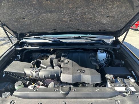 Used 2024 Toyota 4Runner TRD Off-Road Premium image 21