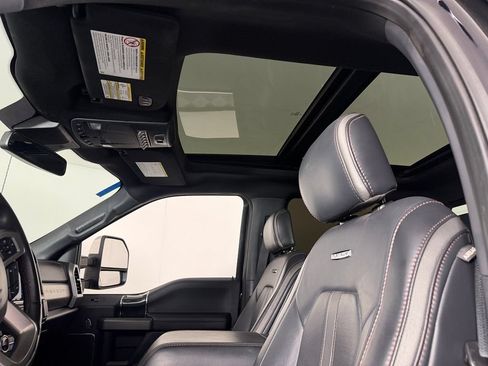 Used 2022 Ford F350 Platinum AWD/4WD image 25