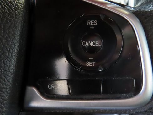 Used 2019 Honda CR-V LX image 19
