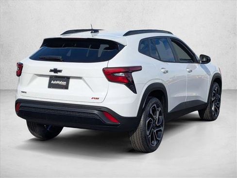 New 2026 Chevrolet Trax RS w/ Sunroof Package FWD image 2