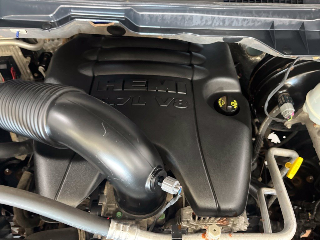 Used 2015 RAM 1500 Sport w/ Sport Premium Group AWD/4WD image 12