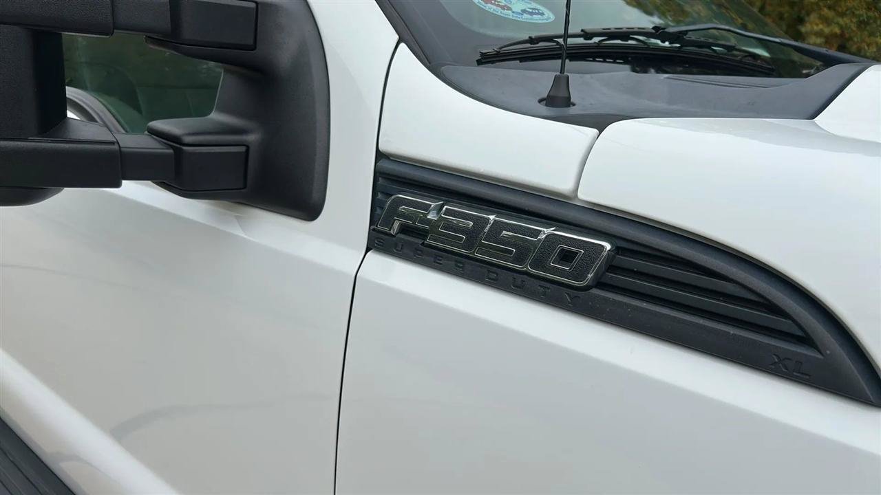 Used 2015 Ford F350 XL AWD/4WD image 8