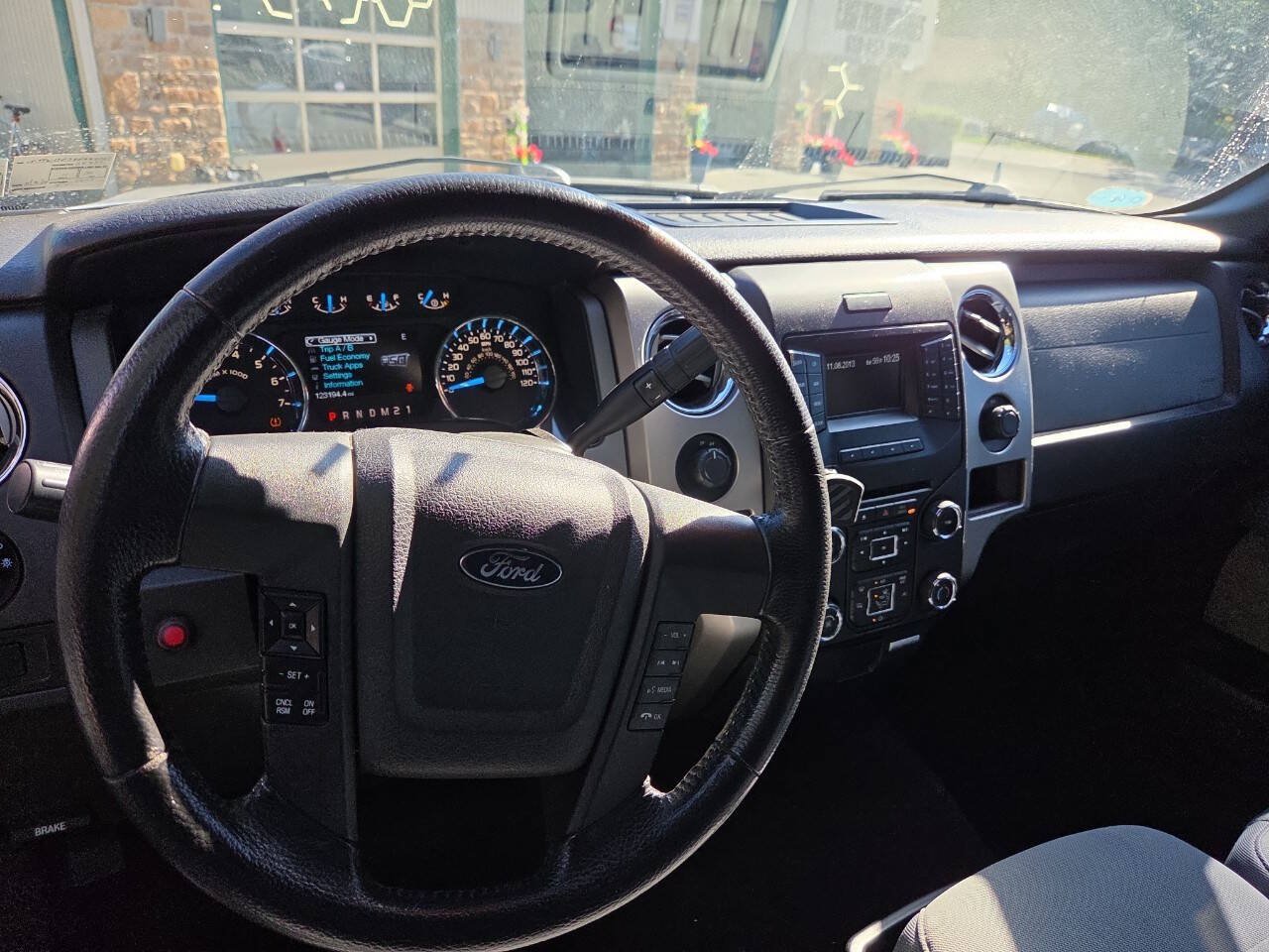 Used 2013 Ford F150 XLT w/ XLT Chrome Pkg AWD/4WD image 35