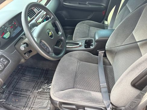 Used 2016 Chevrolet Impala Limited LS FWD image 14