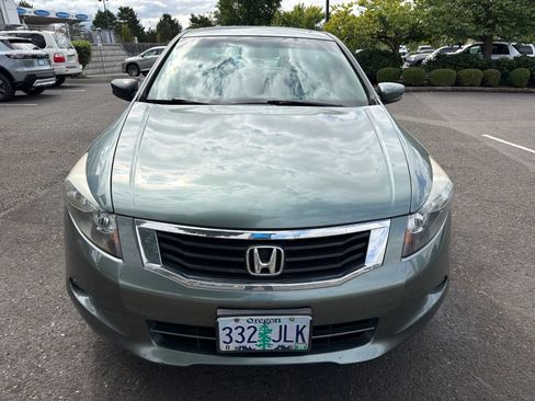 Used 2010 Honda Accord EX-L image 2