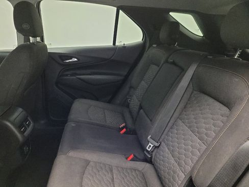 Used 2019 Chevrolet Equinox LT w/ LPO, Blackout Package image 18