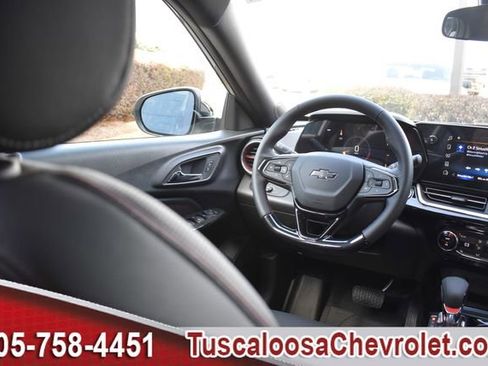 New 2026 Chevrolet Trax RS w/ Sunroof Package image 19