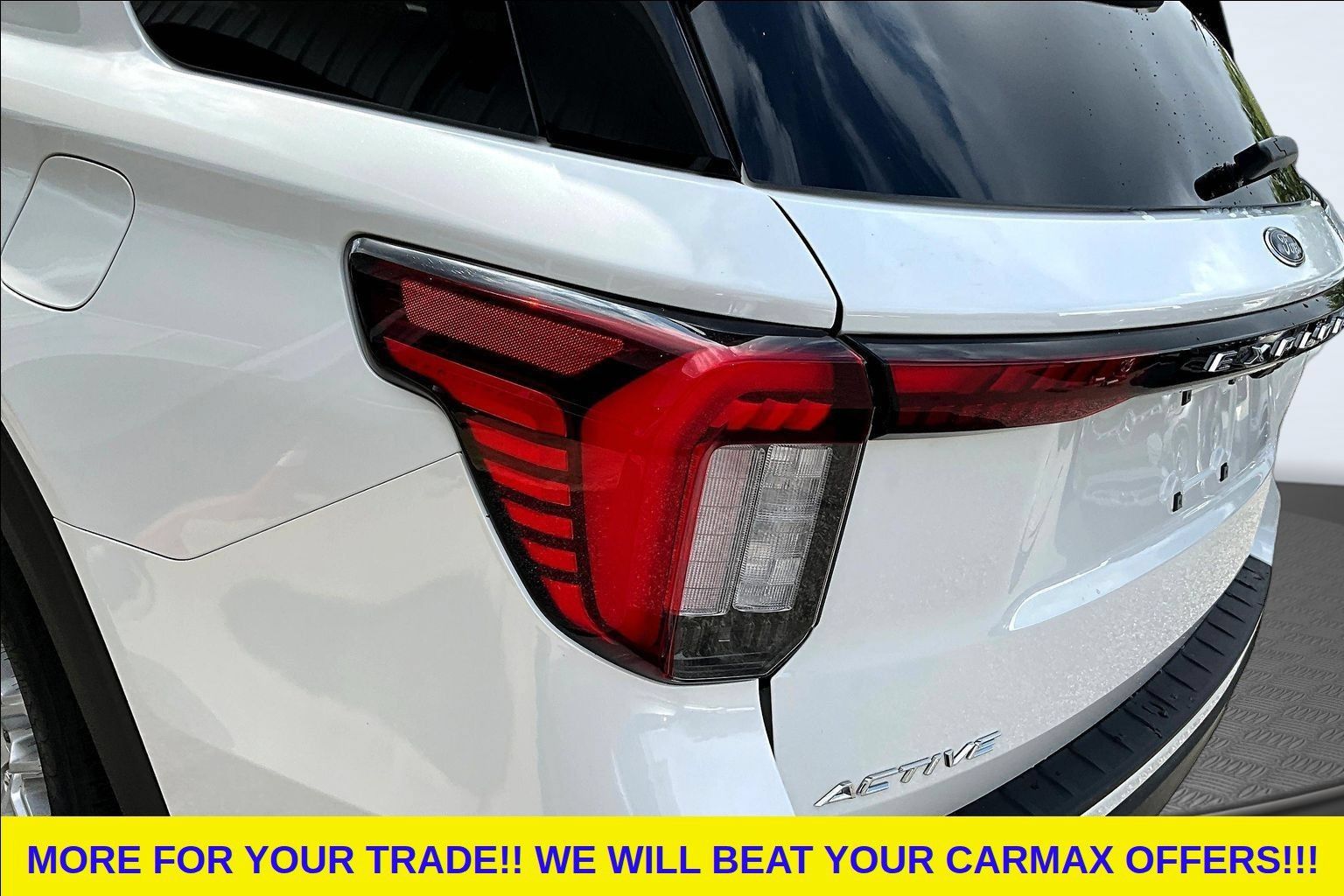Used 2026 Ford Explorer Active RWD image 22